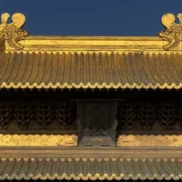 『张三丰瞧着郭襄的遗书』中秋前刷屏：我拆完20条转发和6种变体，这句话是真金庸，但你那版《倚天》里早就没有了