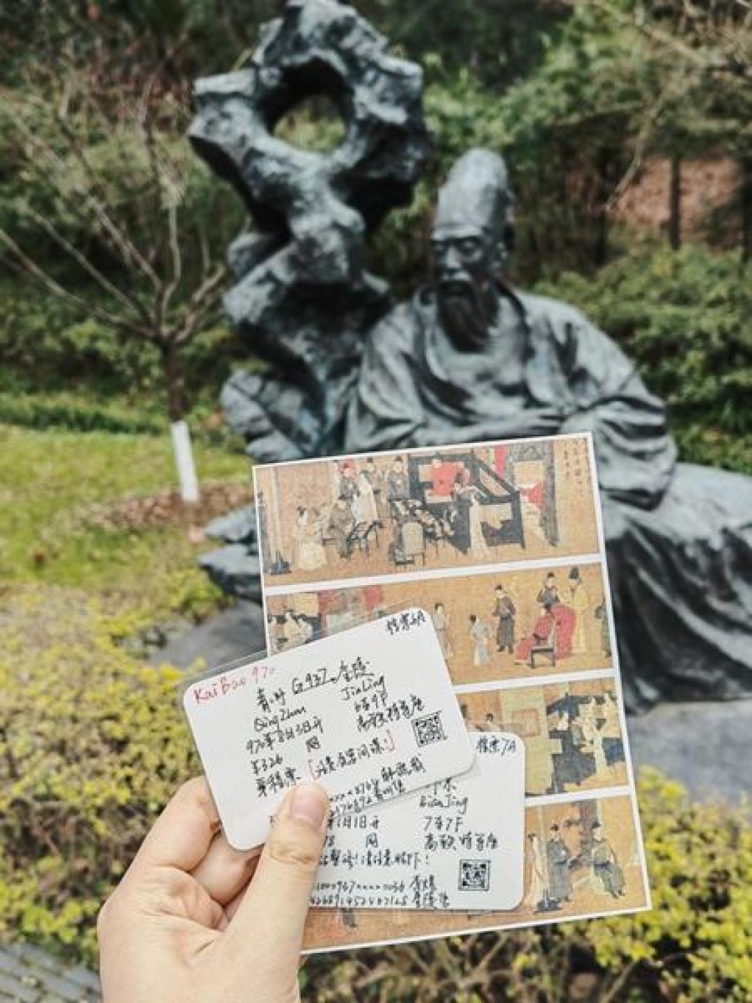 老外用普通话背曹操诗免了门票:三国访古圈这个