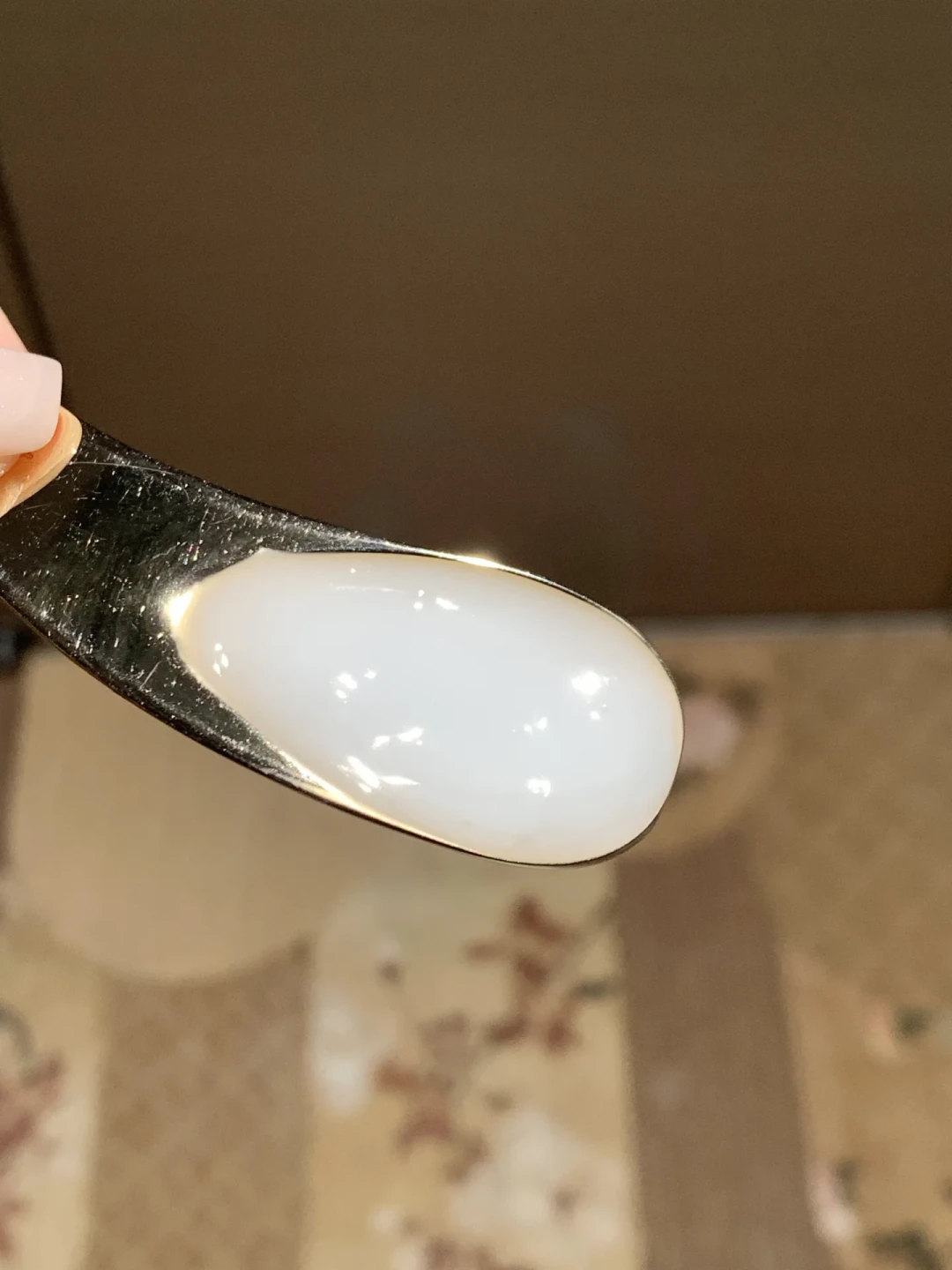 换季烂脸第一周,先管住想买
