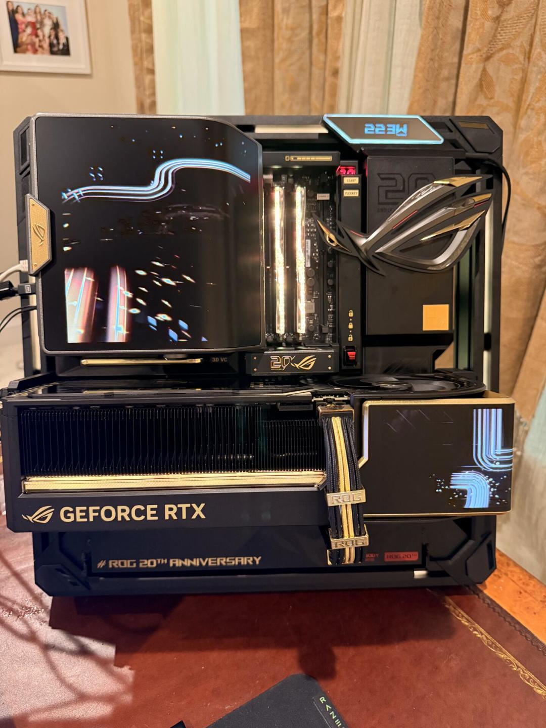 20万全家桶成交到21.9万、代购的满血5090开始砸手里:ROG 20周年的信仰税,9月中旬开始松动