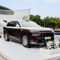 奕境X9预售29.98万对垒问界M9的47.98万、"21万价差"吵分裂：交2000块小订前，先把华为含量、机械底子、品牌溢价、草台班子这四本账分清