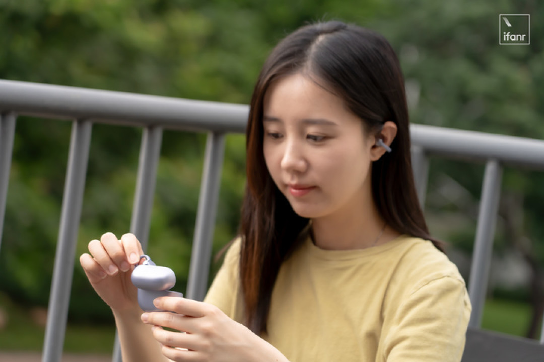 vivo Buds Clip 体验：42 小时续航的无感佩戴，音质好也舒服