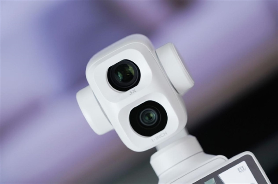 口袋电影机！大疆DJI OSMO POCKET 4P云台相机白色版图赏