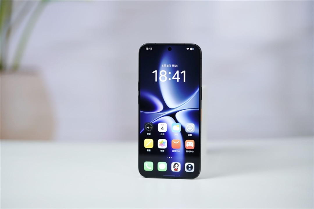 一句话解放双手!努比亚NaviX Ultra手机全面评测:全球首款AI智能体手机就该如此