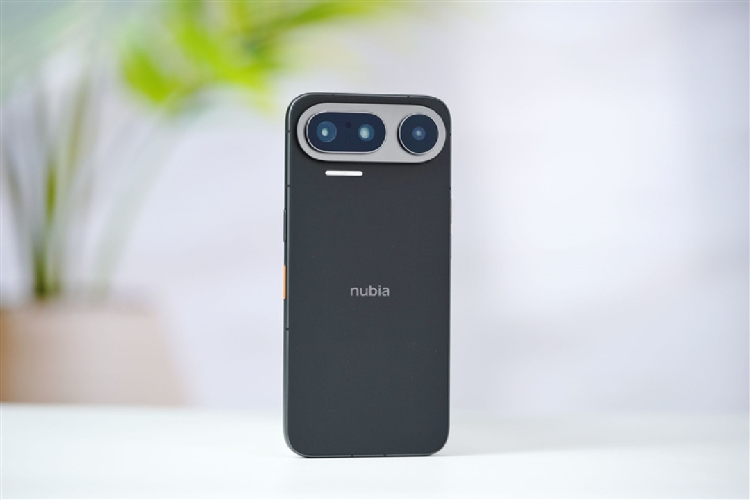 一句话解放双手!努比亚NaviX Ultra手机全面评测:全球首款AI智能体手机就该如此