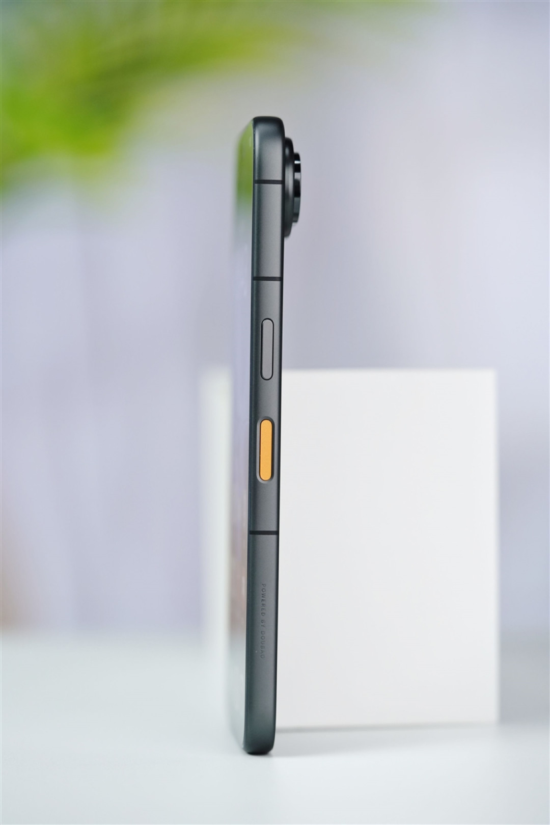 一句话解放双手!努比亚NaviX Ultra手机全面评测:全球首款AI智能体手机就该如此