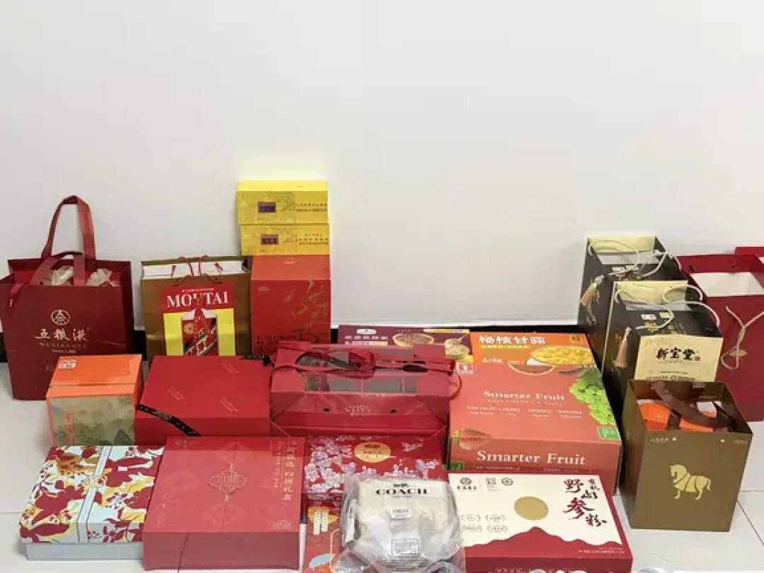 离中秋9天，上门送节的酒先别急着买：关系到哪一步、谁去谁家、老家认什么酒——六地本地人原话和9月行情价我全摆齐了