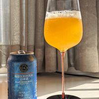 胖东来的廉价小麦果汁我也是终于喝上了!精酿比利时风味白啤酒