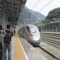武汉到重庆只要3.5小时！这条108公里高铁，让沿线城市集体“起飞”