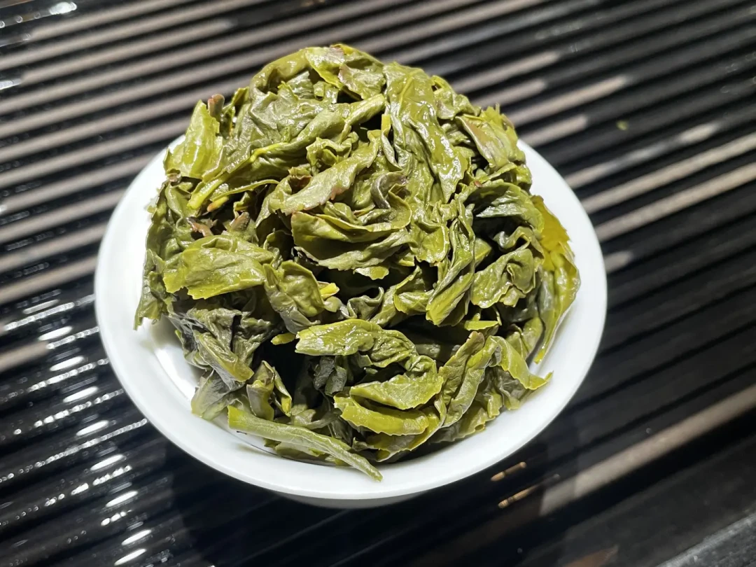 新茶饮菜单上的铁观音在被人催复活,茶叶市场上的铁观音被说