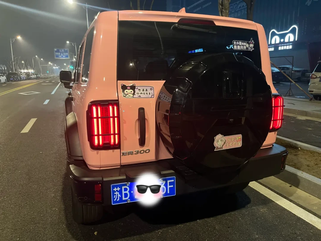 落地20多万,如今挂8万8:这个9月的二手坦克300,买之前先算清这3笔账