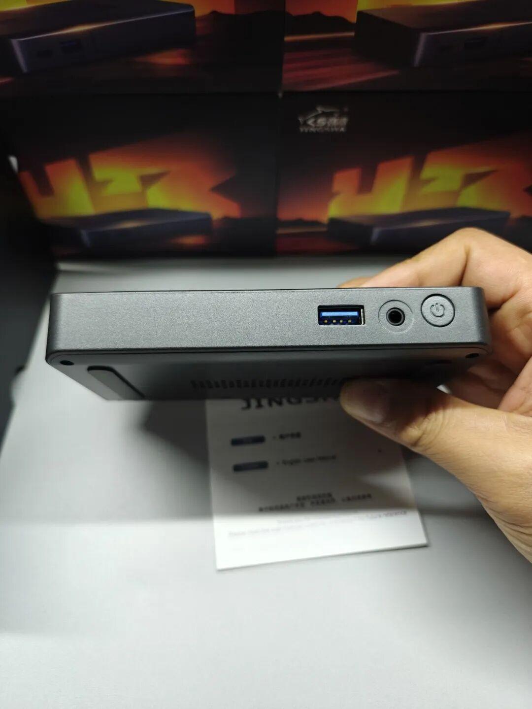 铠侠喊“涨够了”不是降价信号:32G DDR5从900到4000、内存贵过整机——下半年迷你主机别等抄底,三种购买结构一本账、一张观察清单