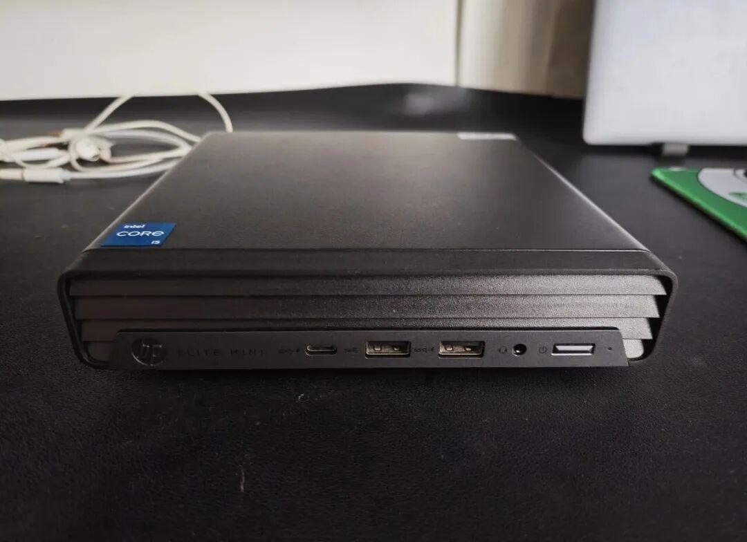 铠侠喊“涨够了”不是降价信号:32G DDR5从900到4000、内存贵过整机——下半年迷你主机别等抄底,三种购买结构一本账、一张观察清单