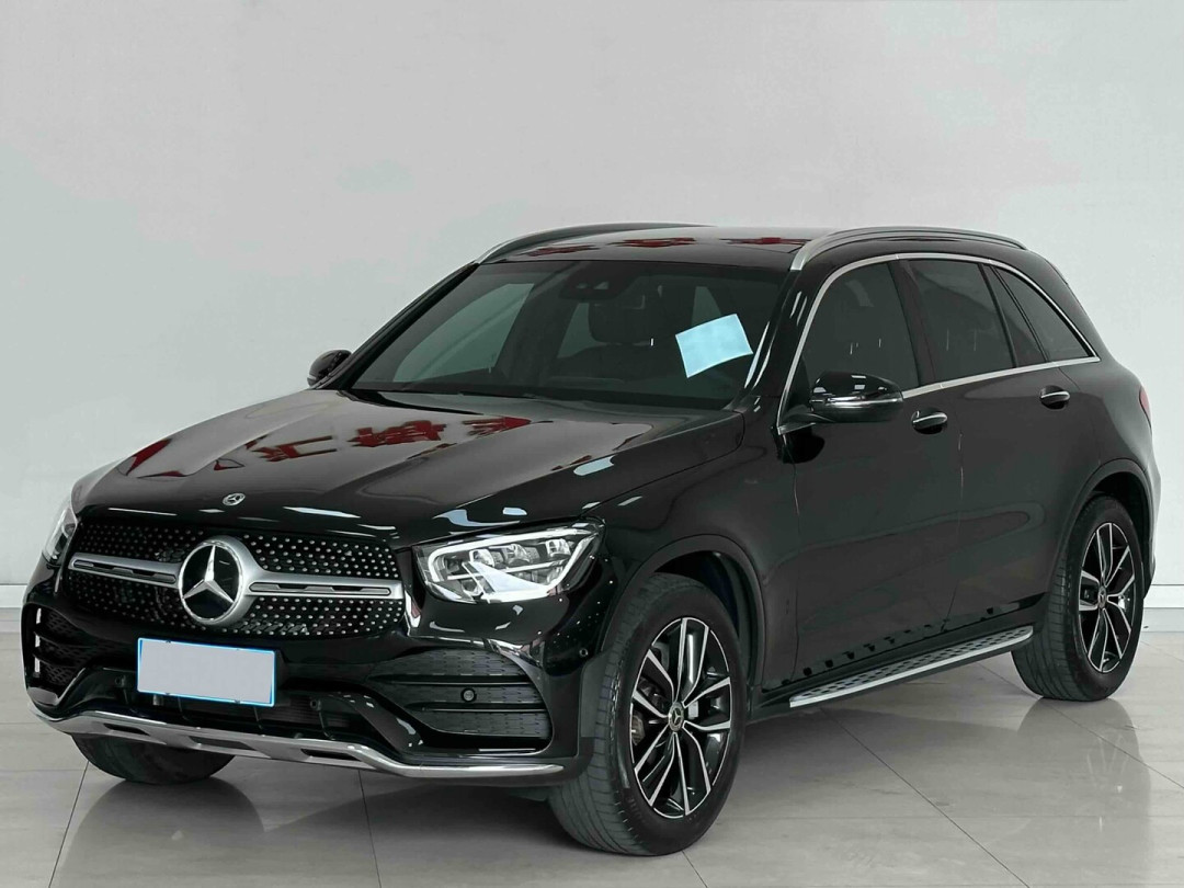 新XT5砸到22万，还是19万6的21款GLC300？我把5张挂牌单和3本账摆完，最该皱眉的是那台“25万8顶配”