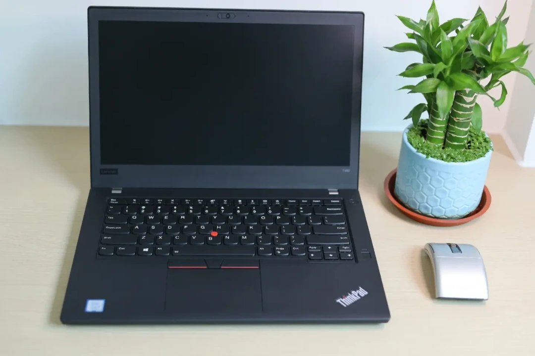 32G内存从900涨到4000,二手ThinkPad跟着要涨价:核完回收商的秋季清单,1500以内认X390和T480s,T480基本是翻新,T14 Gen3锐龙版麦克风通病别赌