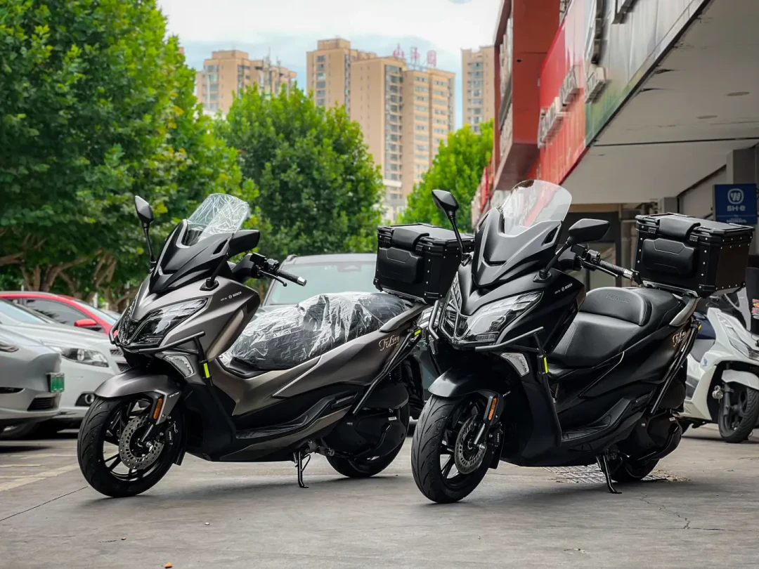 官方138、GPS144、表显160：豪爵TVL350排队试驾前，先把数据、配置、首批、二手佛沙这四本账对平