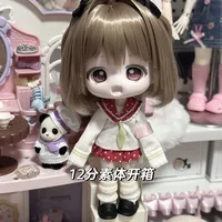 「竟然有企划能真做到一模一样」和「开售前一小时选择延期吗」在同一晚刷屏：BJD盲盒9月价格战拆账——云巅冒险者端盒920、现货3000端开抢，午夜童谣119被骂到临开售降价送吊卡，比价表＋拼团黑话＋三条购买路线，动手前先看这篇