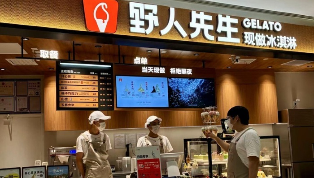 罗永浩九月开了六炮,没有一个对象接招:野人先生涨粉、钟薛高白捡热搜,他自己说“不再批评品牌了”