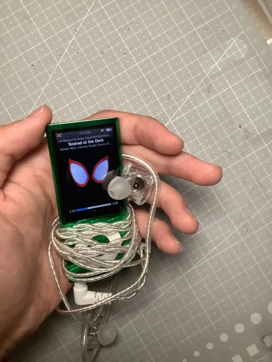 同一台iPod现在是三台不同的机器:25周年还有37天,350块还是2400块,先看清你要买哪一台