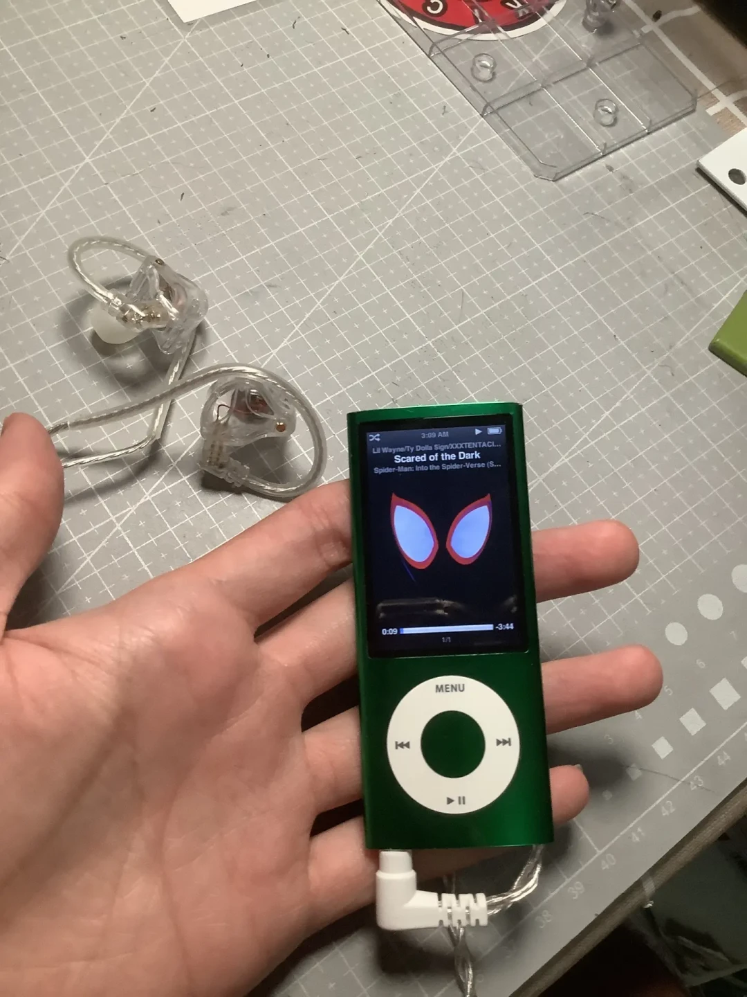 同一台iPod现在是三台不同的机器:25周年还有37天,350块还是2400块,先看清你要买哪一台