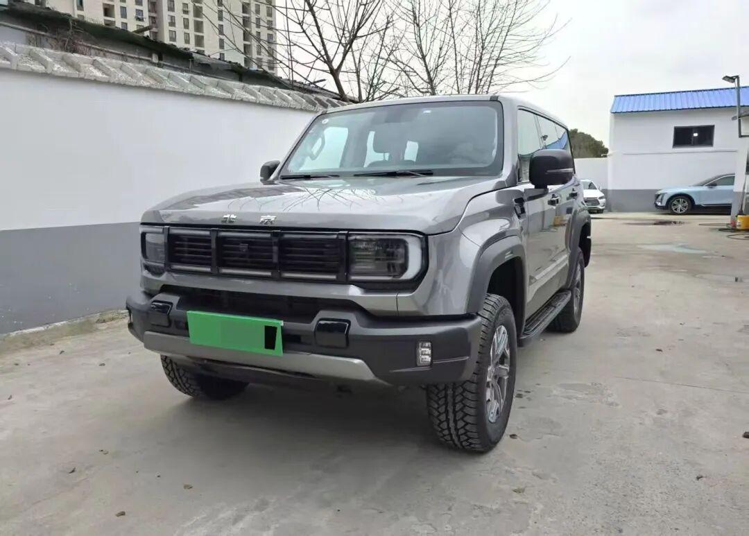 新车优惠到15.98万、准新二手挂9.78万:BJ40这轮“抄底价”,哪档是真窗口哪档是坑?