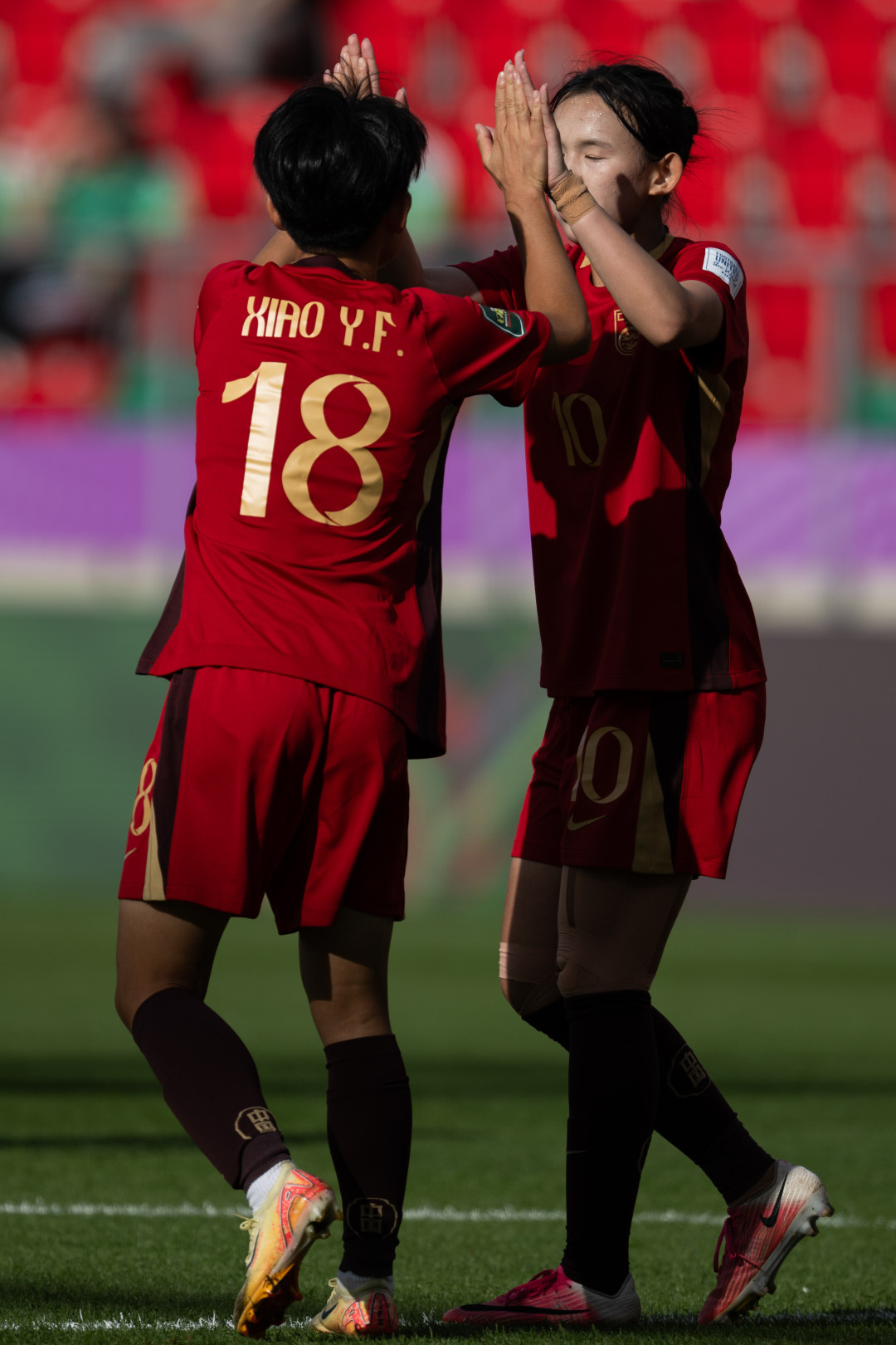 凌晨3点的点球4-5,迟到20年的世界杯16强:这支U20女足的1胜1平1负,不是