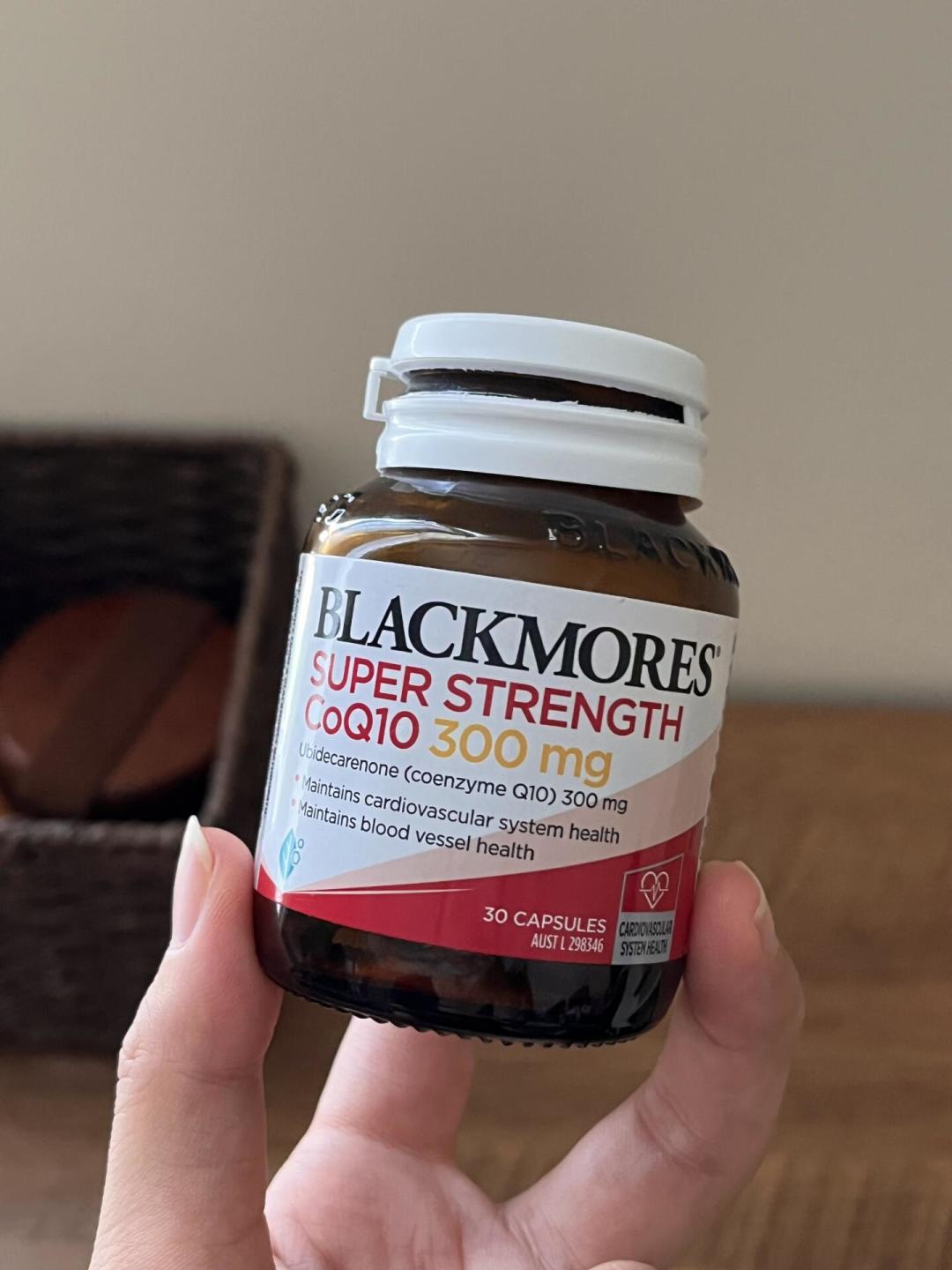 先别急着下单辅酶Q10：把死亡率从18%降到10%的试验，用的是300mg，你手里这瓶是每天50mg