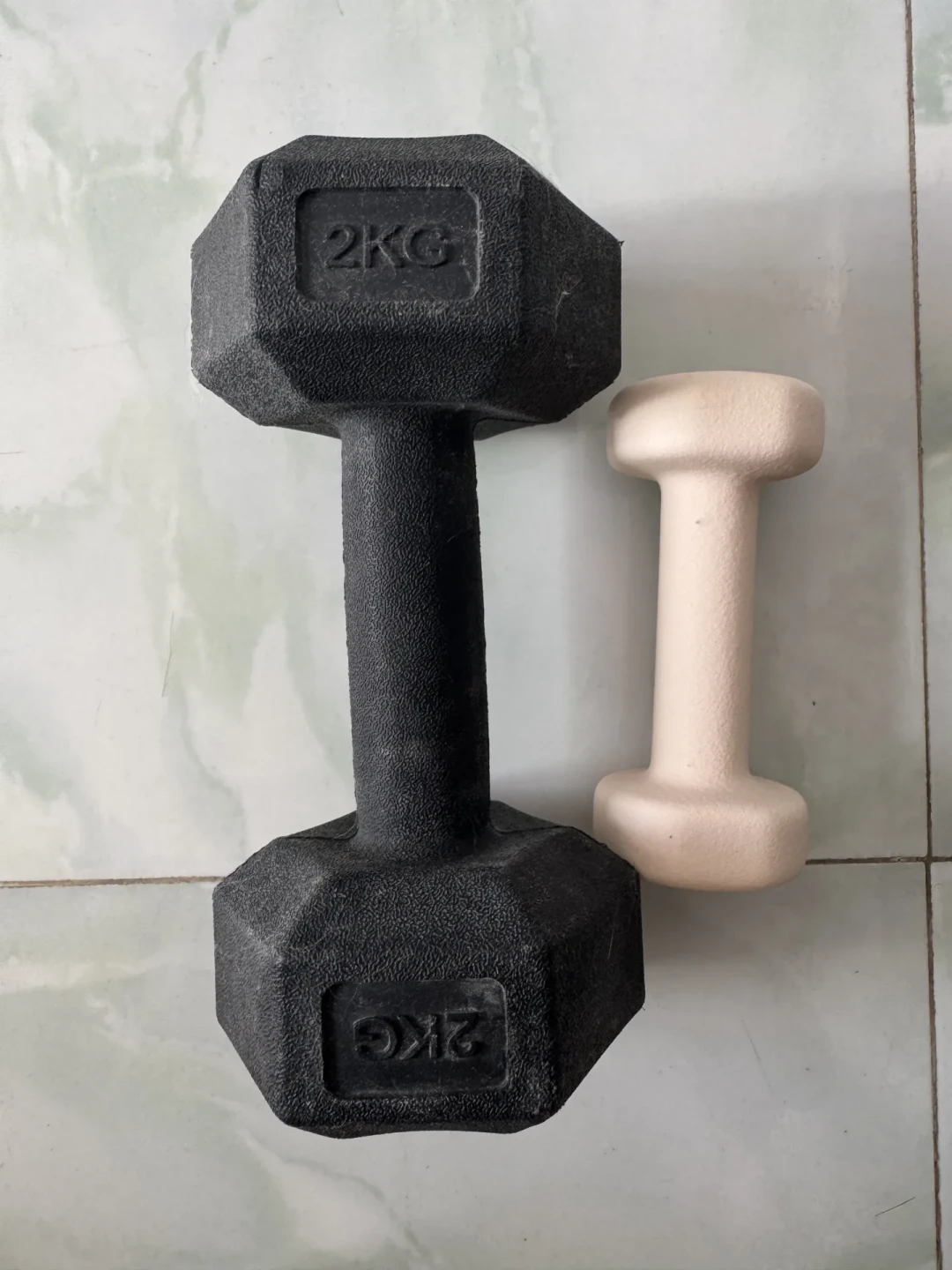 浸塑掉皮只是皮外伤，铃芯是水泥才是深坑：翻了全网13条材质避坑帖，才发现大家吵的根本不是同一层
