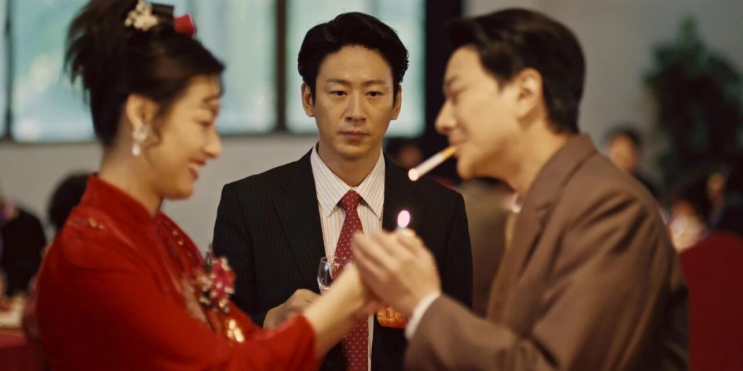 骂完新版、二刷完原版,还是没剧可追?今年的刑侦剧,按《重案六组》的四项硬指标挨个验了一遍