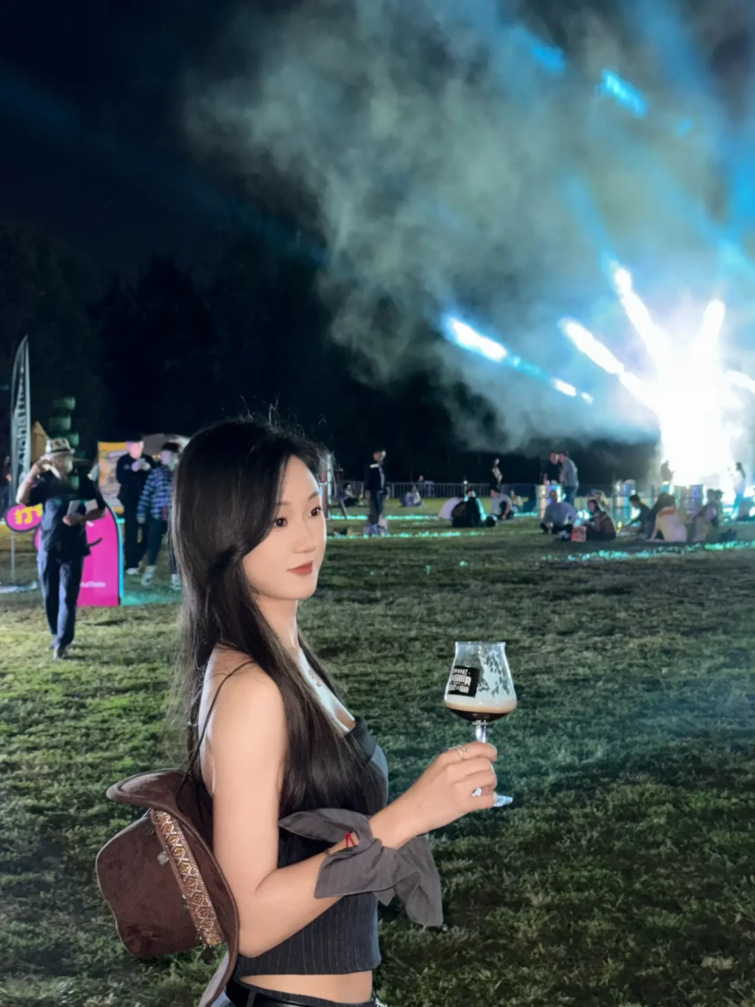 北京69、大连一个币近11块:秋天啤酒节扎堆开,进场前先把门票和币这两本账算清
