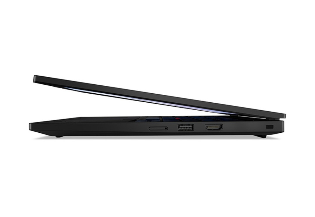 一篇拆解说内存能扩、机主却对着空卡槽发帖:核完ThinkPad E13上市23天三本账,6000元档13寸谁买谁别碰