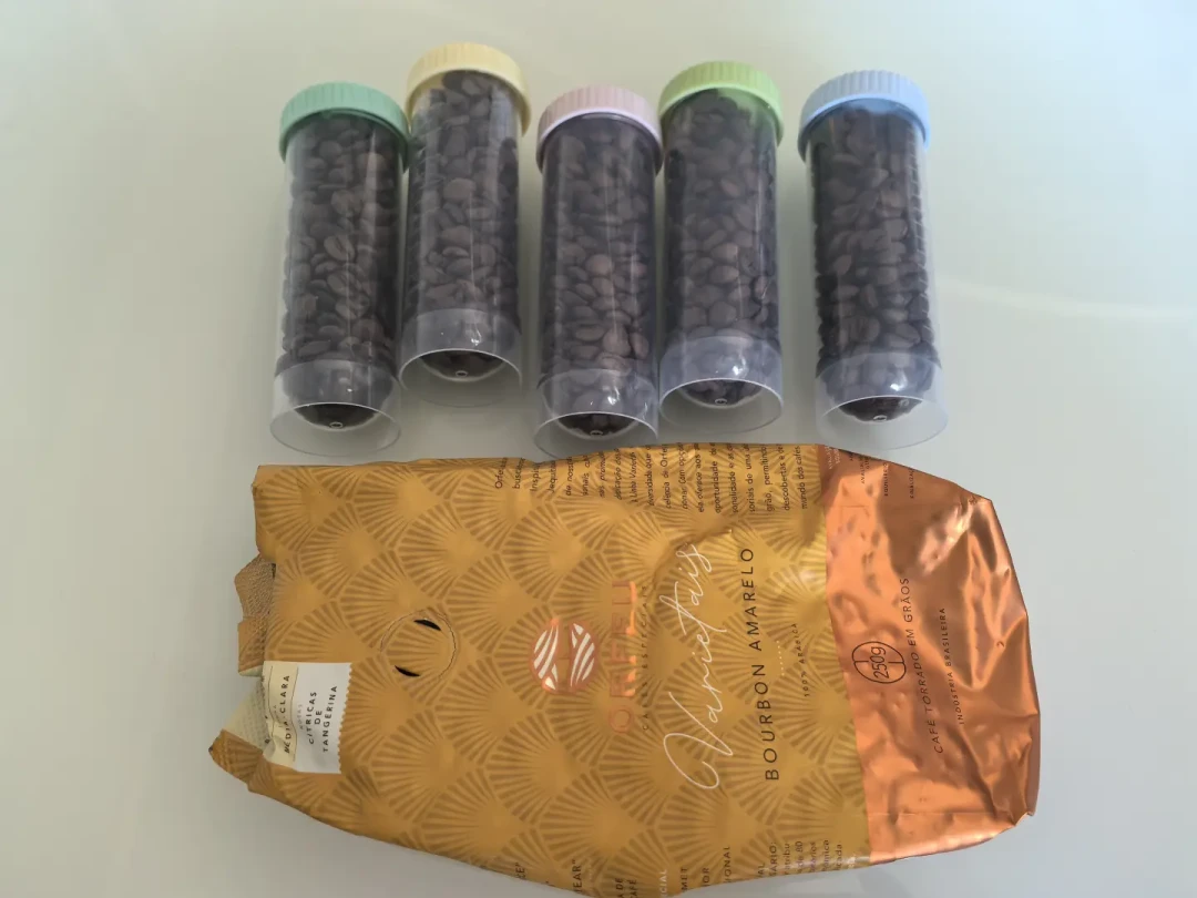 冷冻派和千万不要派吵了三年：我把全网分装实践帖和受潮翻车求助帖的评论区全扒完——豆子真能冻，但都死在拿出来的那三个瞬间