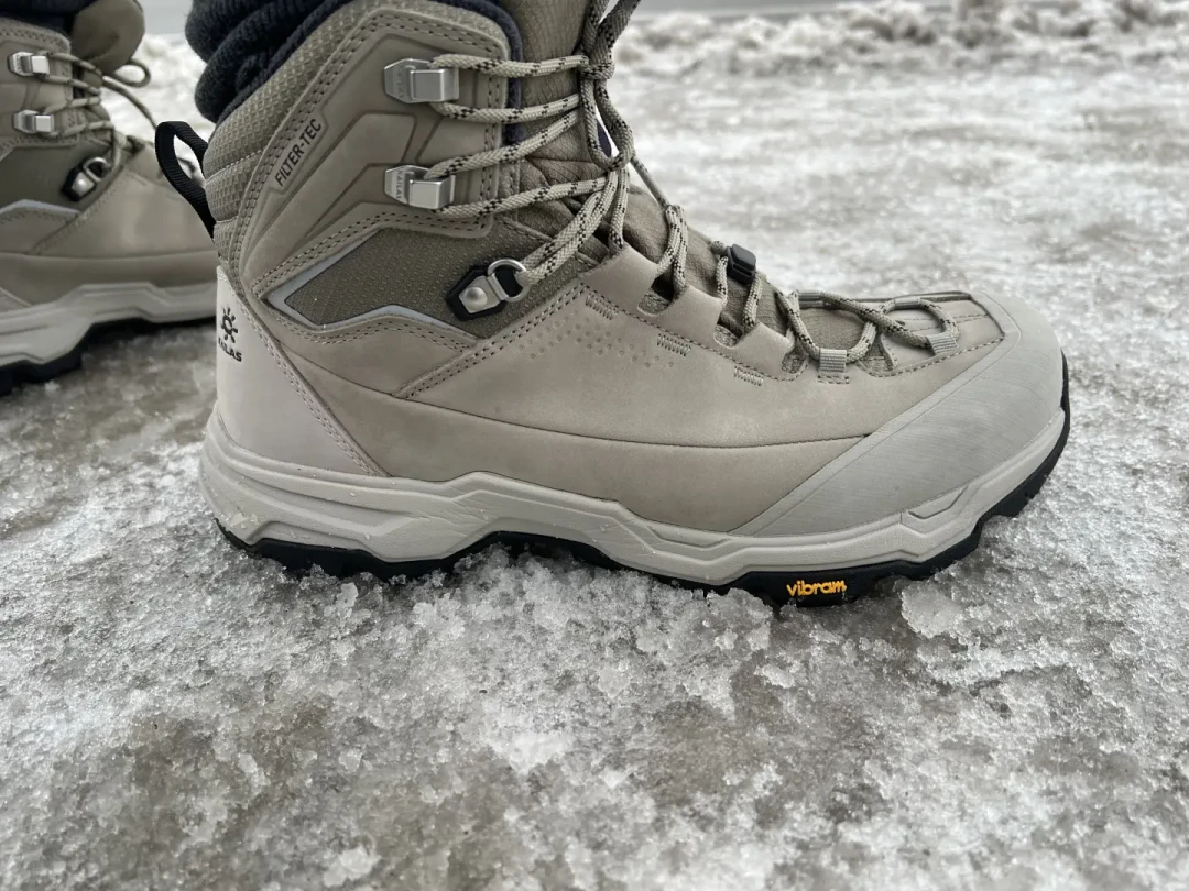 冰雪版V底刚上架,Vibram自己的吊牌却写着