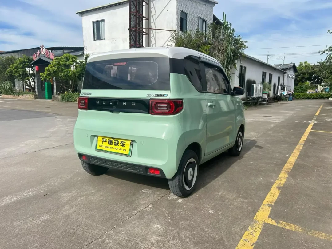 月销6万台跌到1万台：宏光MINIEV