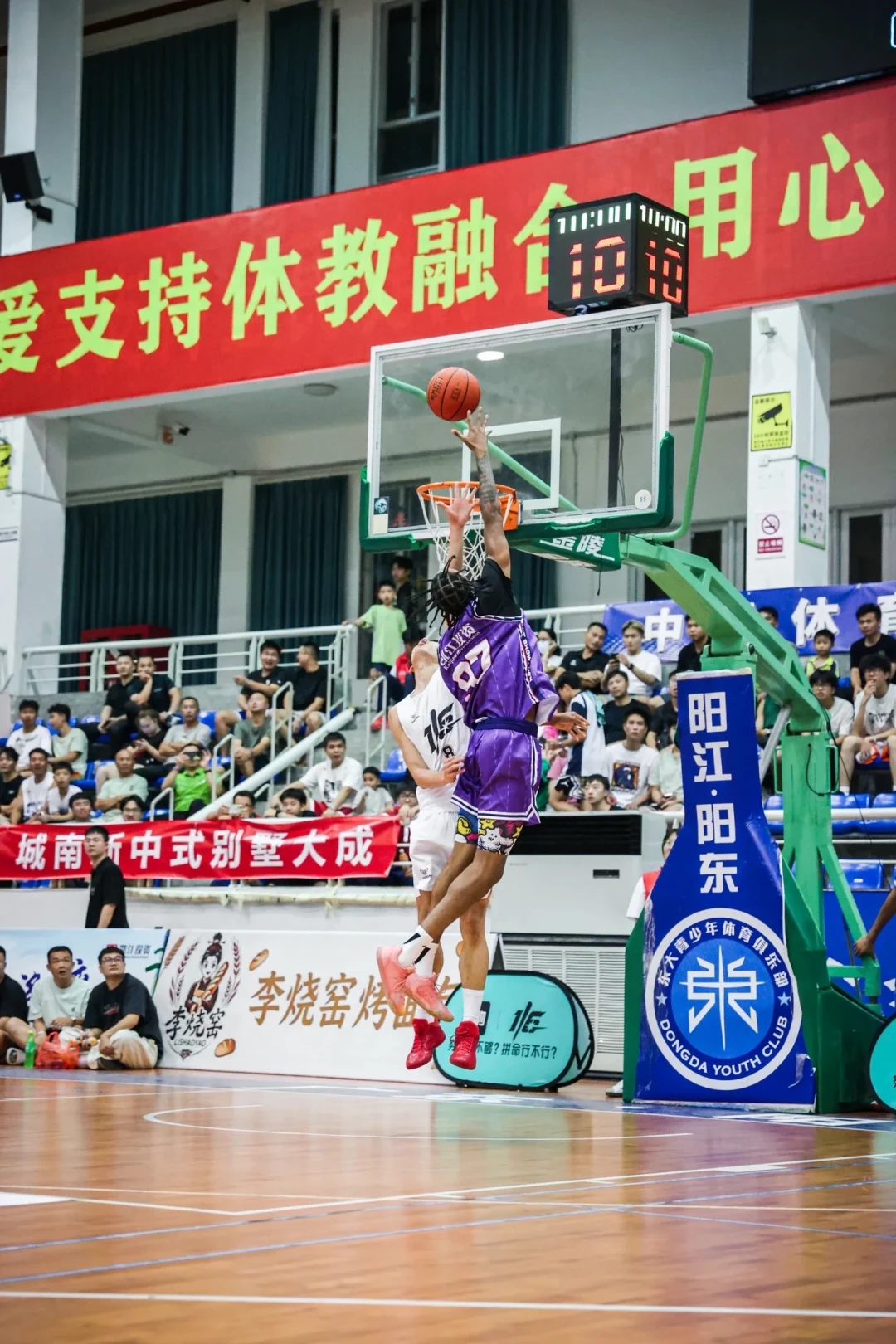 库里走完中国行一场没打，伯克输了75分之后，百分大战的