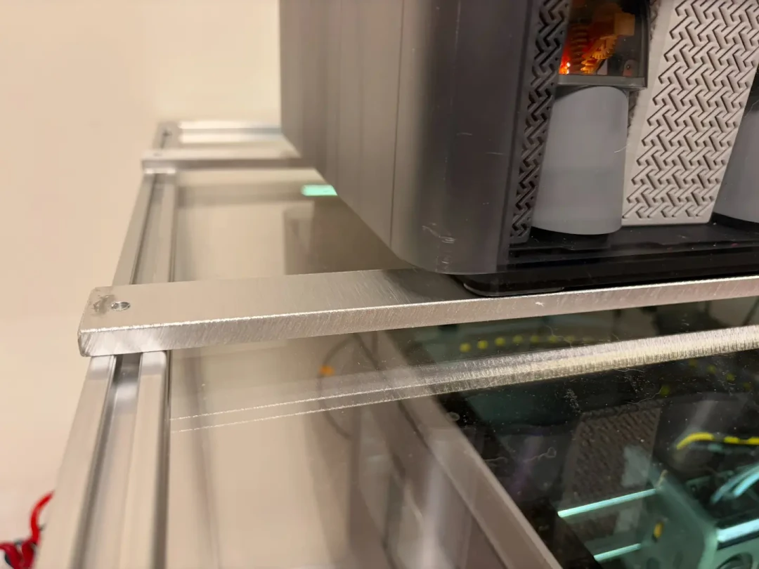 150元猫别墅 vs 1000元铝型材：3D打印机的