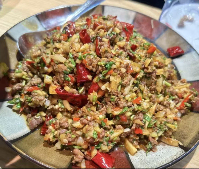 聚会餐饮