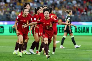 中国女足球迷揪心：全场24脚射门，数据全面占优却1比1艰难逼平乌兹别克斯坦