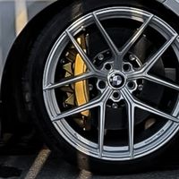 宝马 M3 G80 升级 ICOOH 碳陶制动，释放后驱操控潜力
