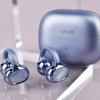 vivo首款耳夹耳机Buds Clip发布，5.2g佩戴加42h续航