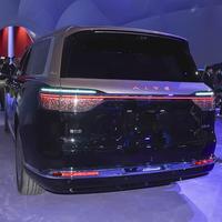 问界撤出华为门店，2027年起渠道分网赛力斯主导运营