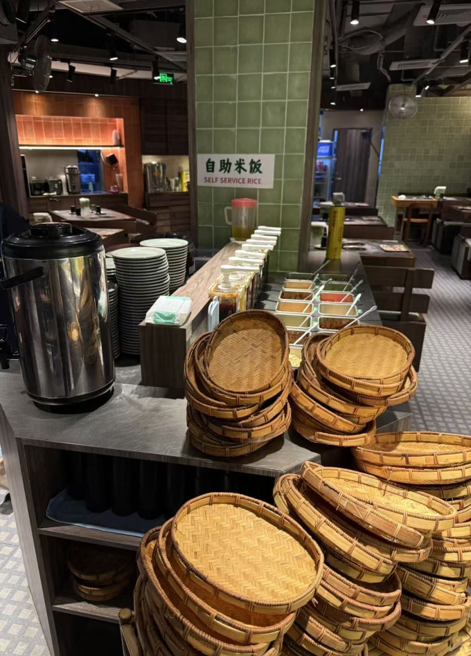 聚会餐饮