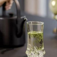 给客户送礼选竹叶青合适吗？商务礼赠，分寸感最重要