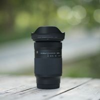 适马20-200已经跌下4K，腾龙25-200国行突然"尿崩"：双十一前，三支200mm端旅王的价格线、画质分歧和"抽奖账"一次摊开