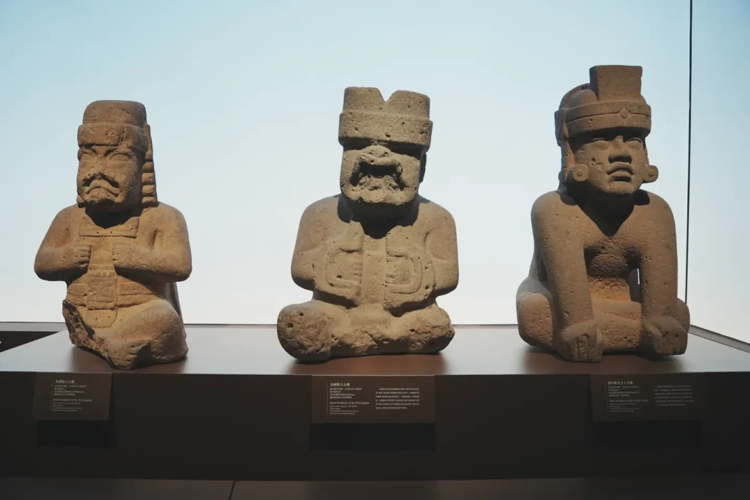 埃及展277万人次,接棒的3000件文物却装不满?上博美洲展开学后客流断崖:工作日票降到135、周五周六夜场近乎包场——中秋国庆冲不冲、亲子票怎么买省、哪天人最少、讲解打假风波怎么避,我全核了,决定去不去、什么时候去之前先看这篇