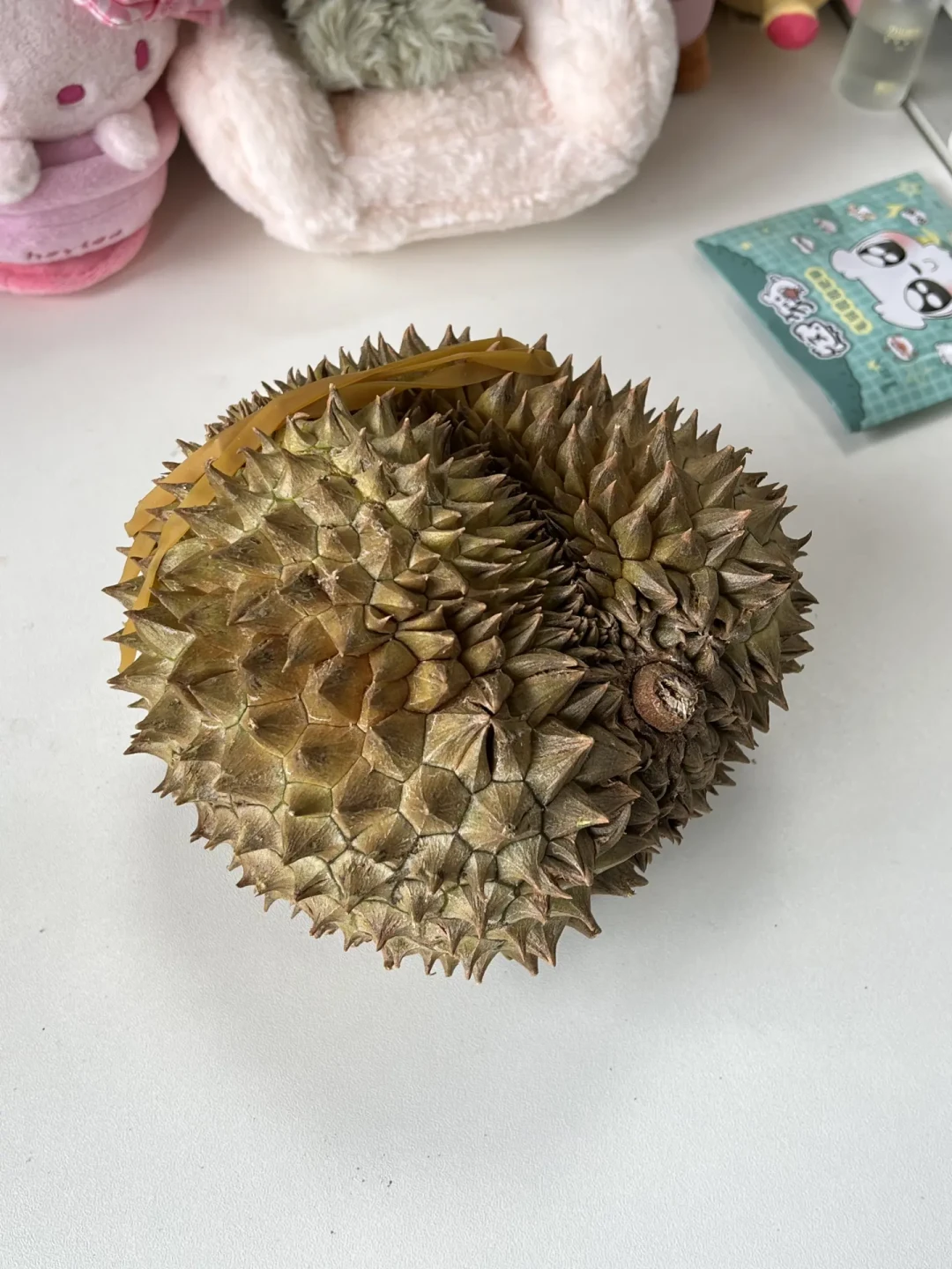 一边批发档口喊
