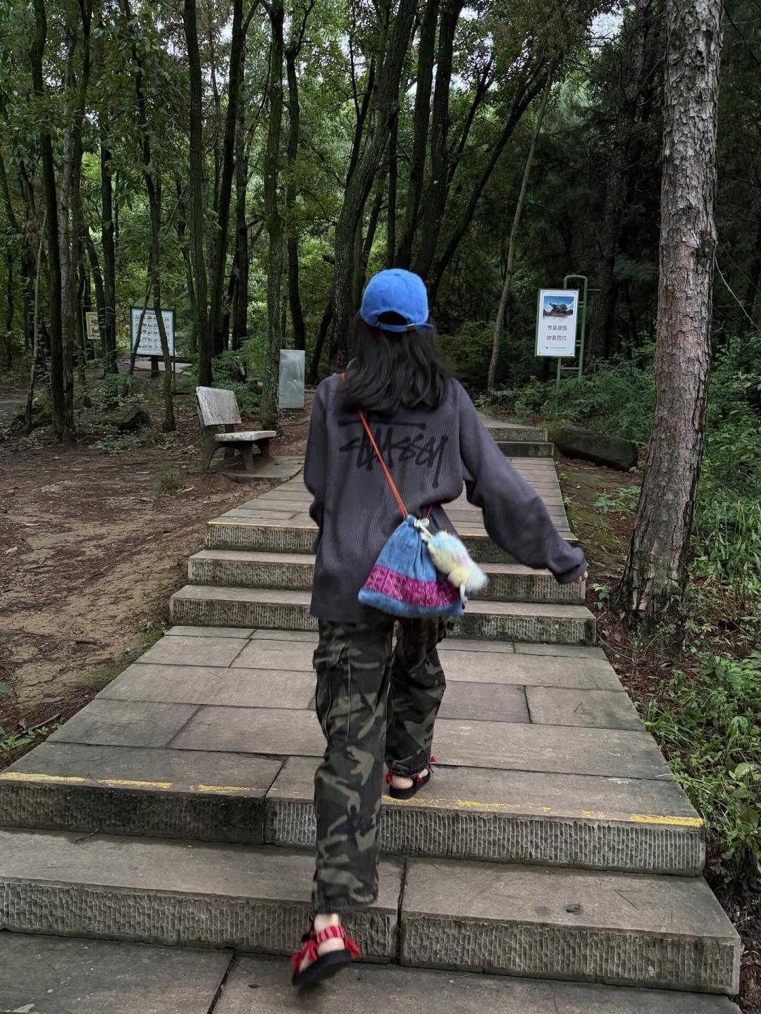 入秋第一爬刷屏：当天掉的4斤有3斤是水，爬山这条有氧路线上的三笔账得分开算