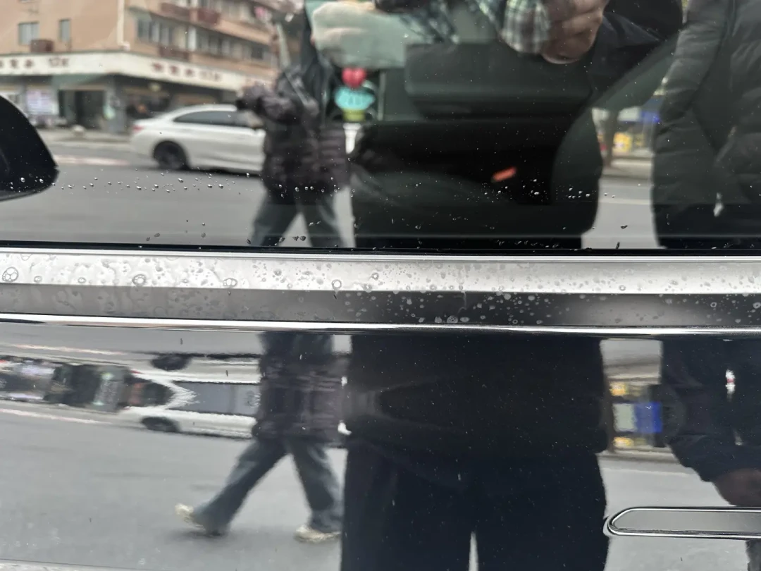 一审赢了责任、输了赔偿:只退35元洗车费——拼完天猫养车这一年4单损伤案和一份判决,我把「洗坏车」拆成三种伤、四句话术、九个证据