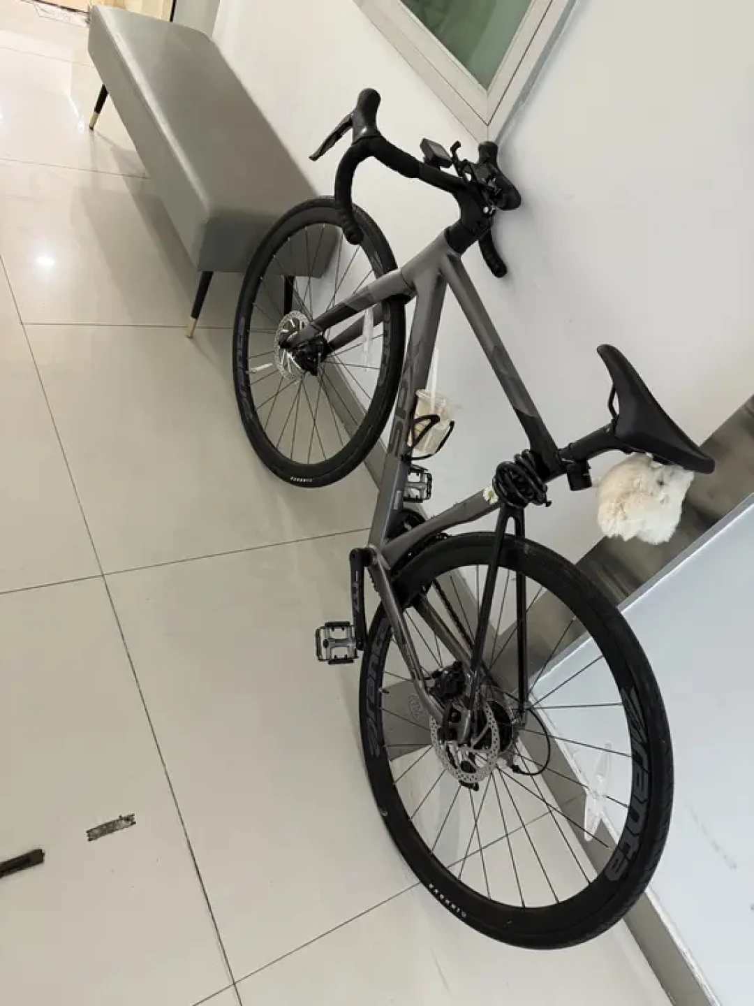 三万买的车两万都卖不掉:公路车