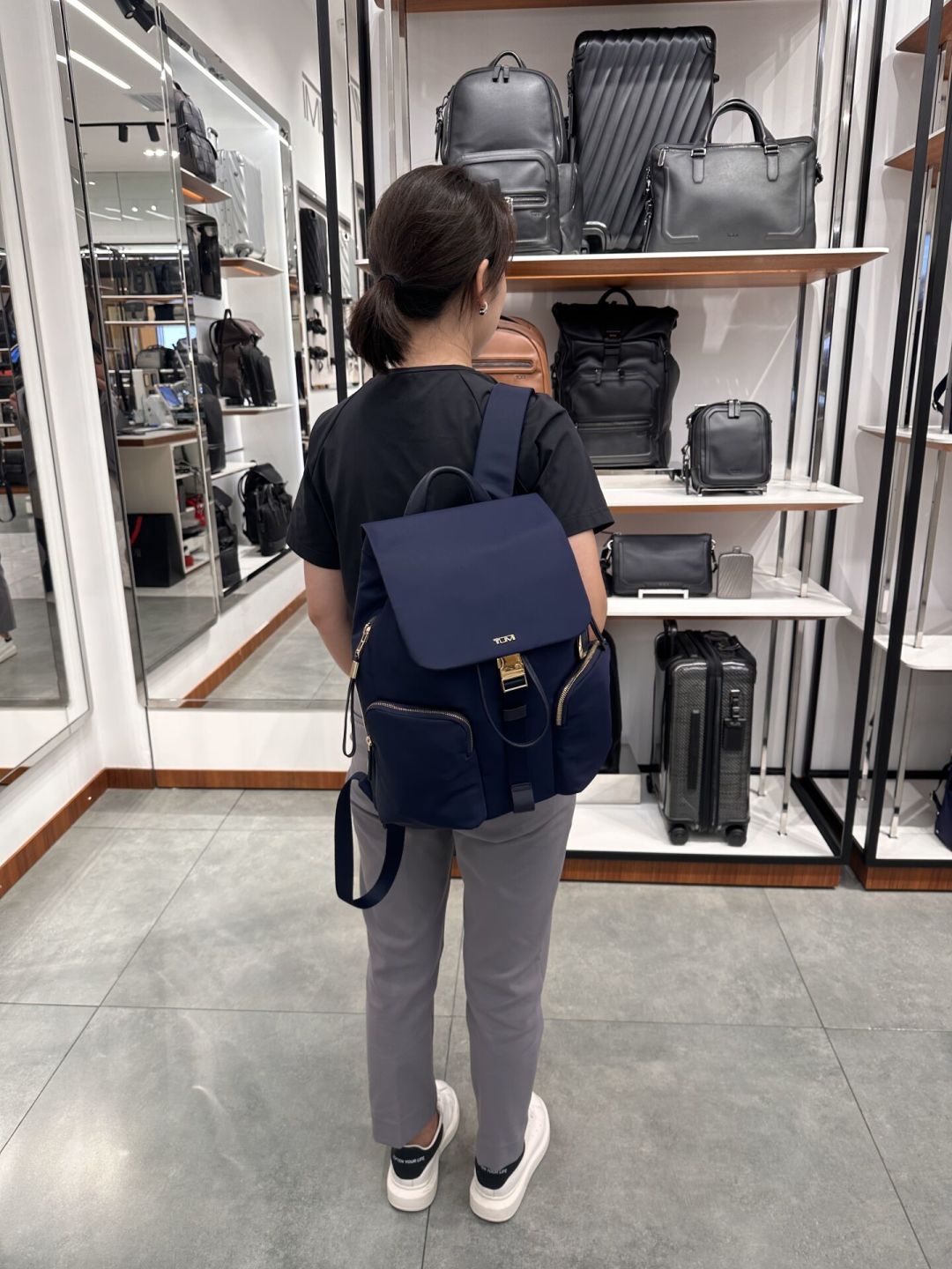 小个子买TUMI双肩包,先别急着选